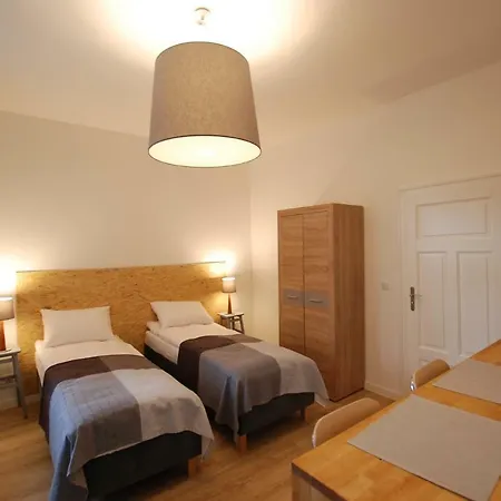 21 Apartment